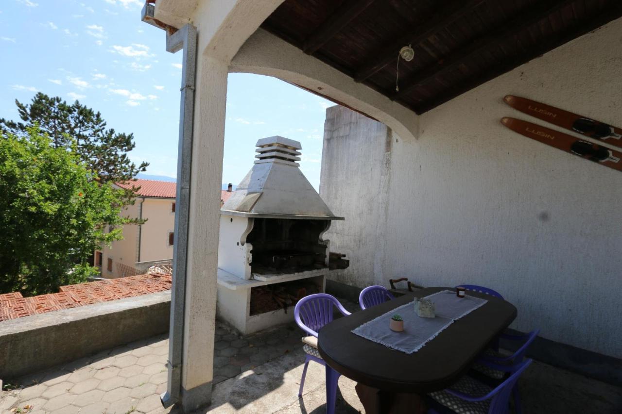 Apartment Lidija Šilo Kültér fotó