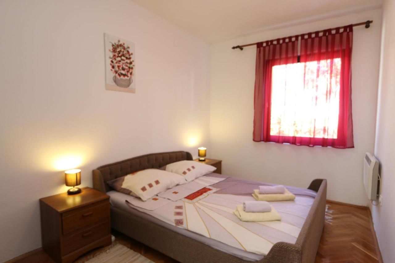 Apartment Lidija Šilo Kültér fotó