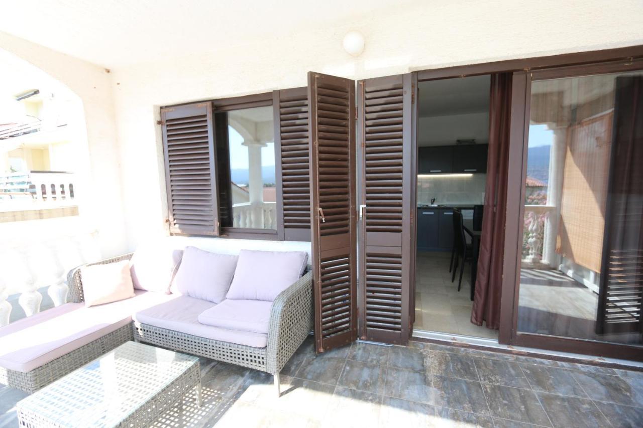 Apartment Lidija Šilo Kültér fotó